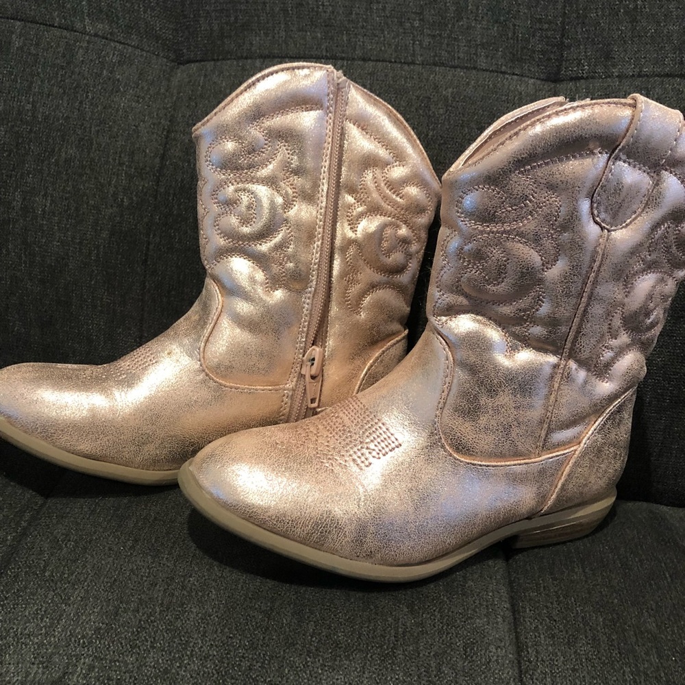 Cat & Jack Toddler size 12